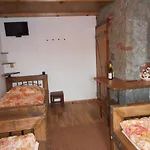 V Zajecskej Vezi *