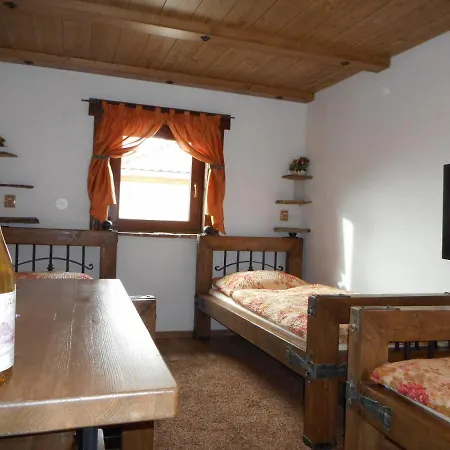 V Zajecskej Vezi דירה